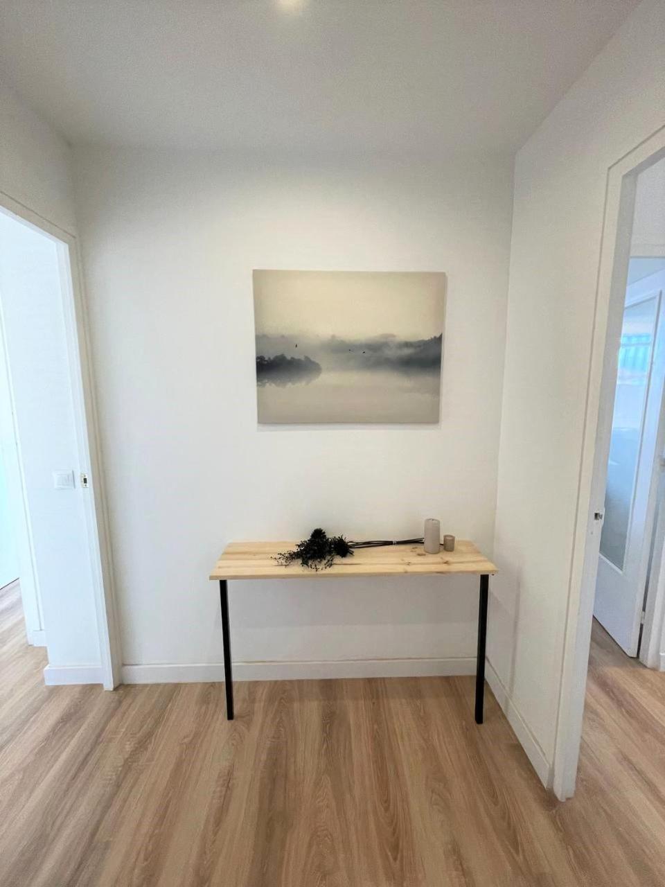 Apartamento Con Piscina Y Gran Terraza Con Vistas - Muy Cerca De La Playa, El Centro Y La Estacion Lägenhet Vilassar De Mar Exteriör bild